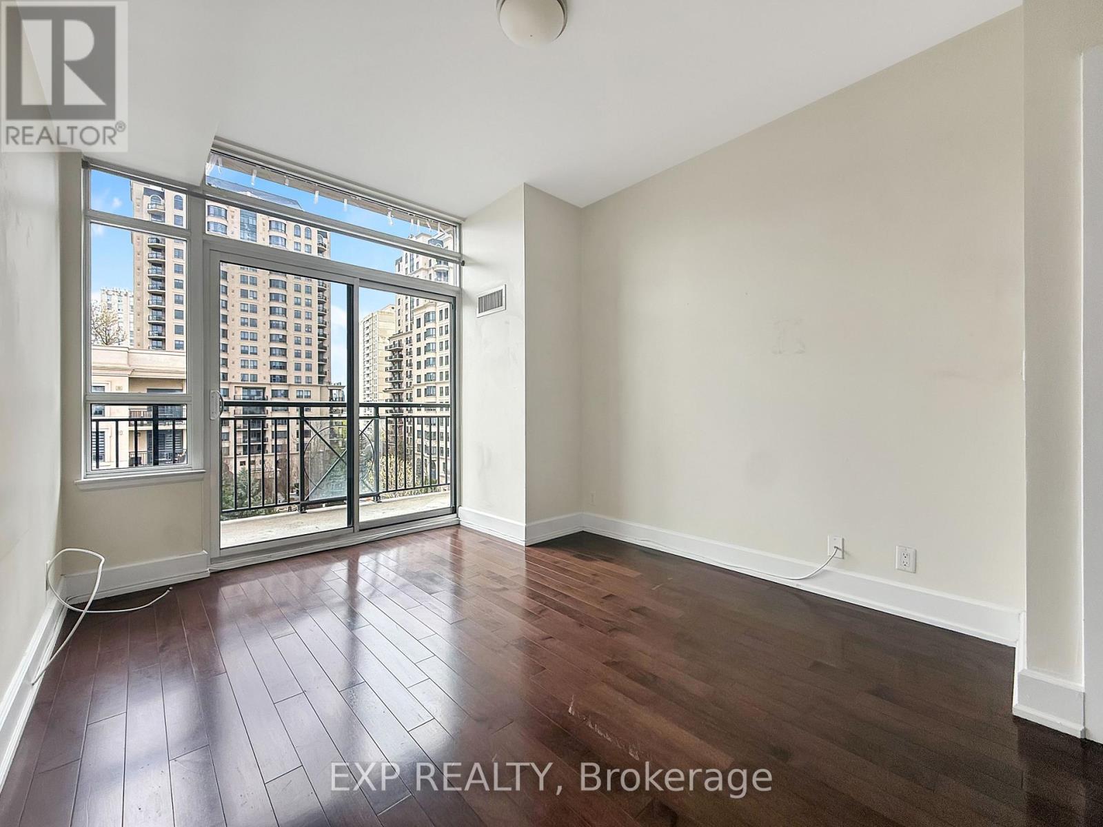 612 - 676 Sheppard Avenue E, Toronto, Ontario  M2K 1B7 - Photo 12 - C13093866