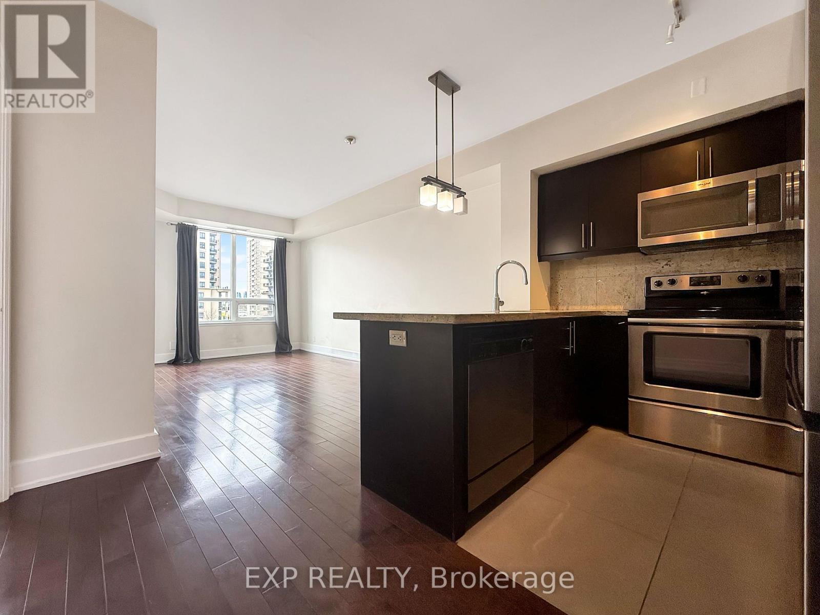 612 - 676 Sheppard Avenue E, Toronto, Ontario  M2K 1B7 - Photo 5 - C13093866