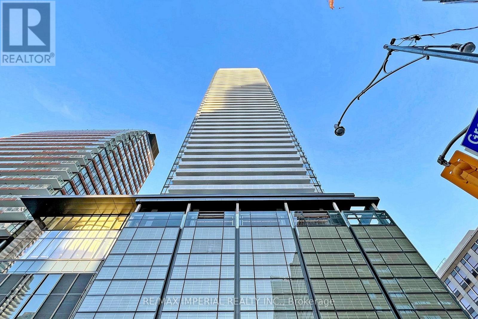 2409 - 501 Yonge Street, Toronto, Ontario  M4Y 0G8 - Photo 2 - C13093900