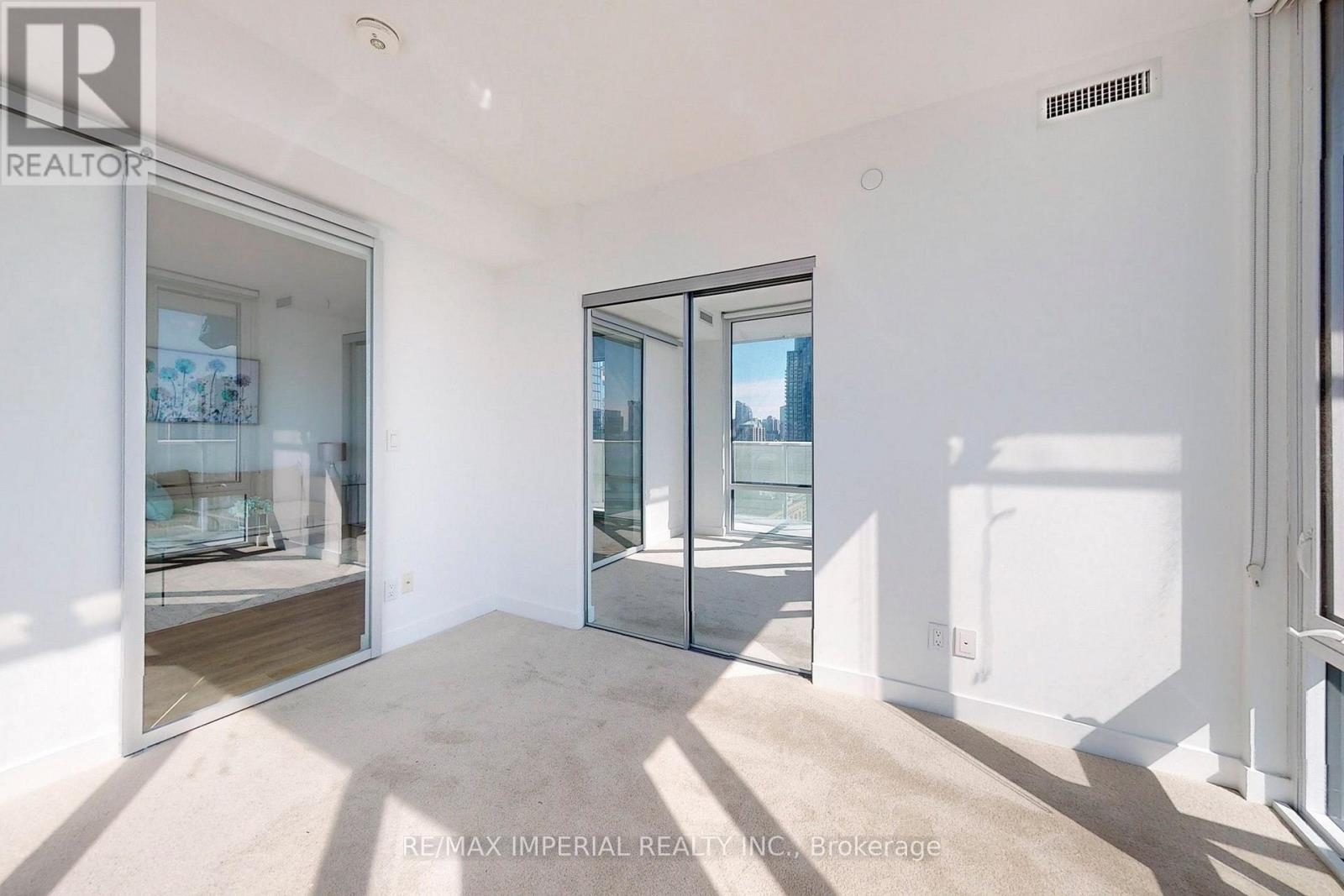 2409 - 501 Yonge Street, Toronto, Ontario  M4Y 0G8 - Photo 26 - C13093900