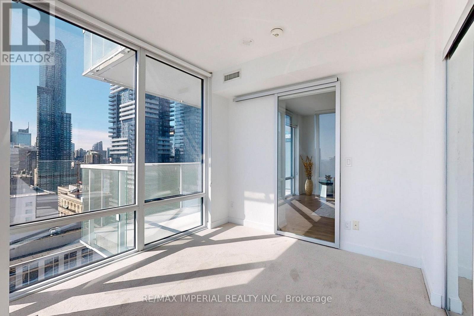 2409 - 501 Yonge Street, Toronto, Ontario  M4Y 0G8 - Photo 27 - C13093900
