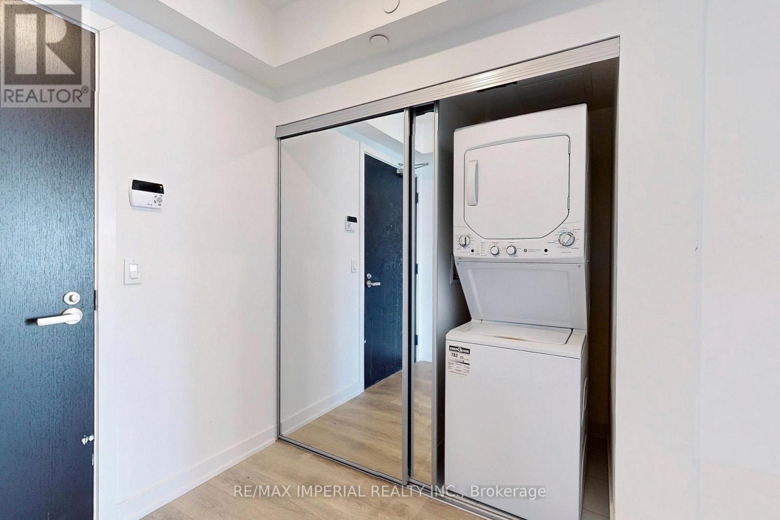 2409 - 501 Yonge Street, Toronto, Ontario  M4Y 0G8 - Photo 30 - C13093900