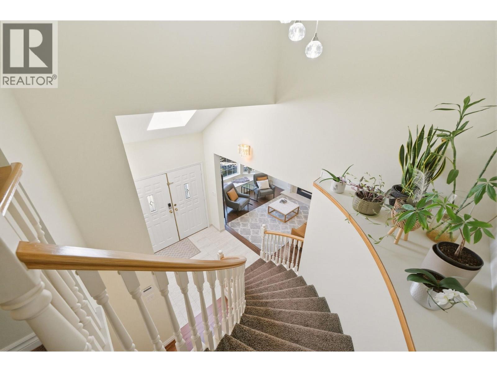 4063 Shone Road, North Vancouver, British Columbia  V7G 2N4 - Photo 23 - R3120497