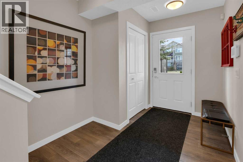 216 Sundown Road, Cochrane, Alberta  T4C 2M5 - Photo 7 - A2308821