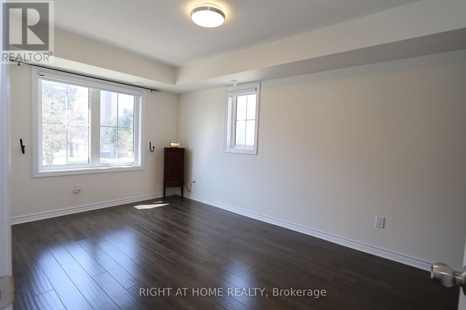 14 - 1255 Bridletowne Circle, Toronto, Ontario  M1W 0A5 - Photo 11 - E13093878
