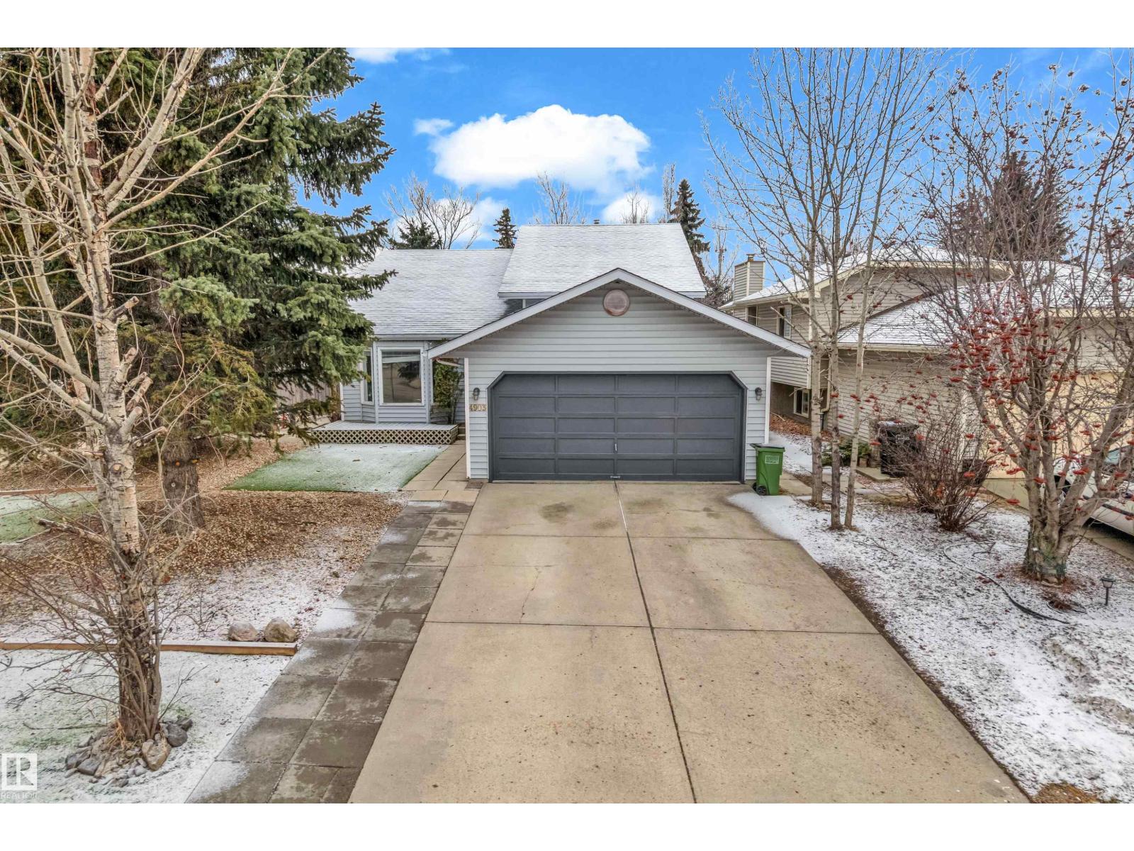 4903 11A AV NW, edmonton, Alberta