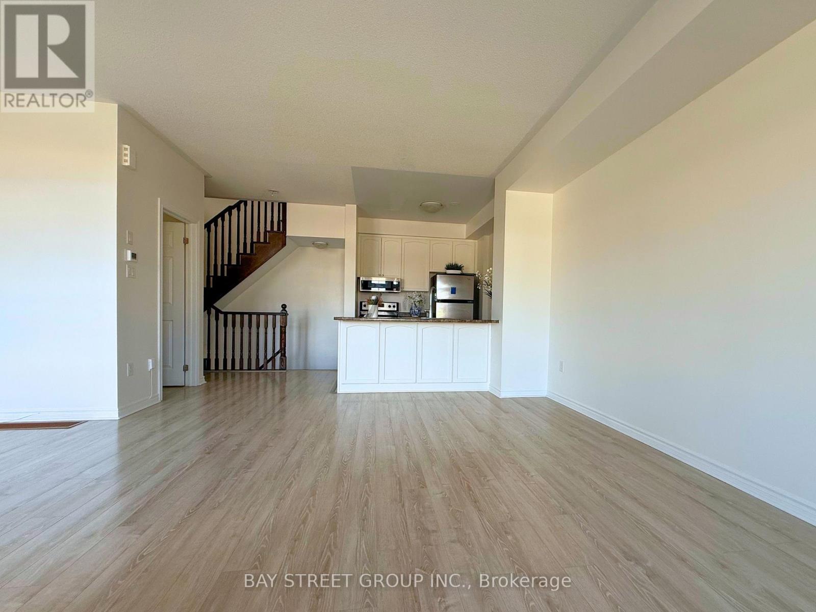 2564 Grand Oak Trail, Oakville, Ontario  L6M 0S4 - Photo 10 - W13093894