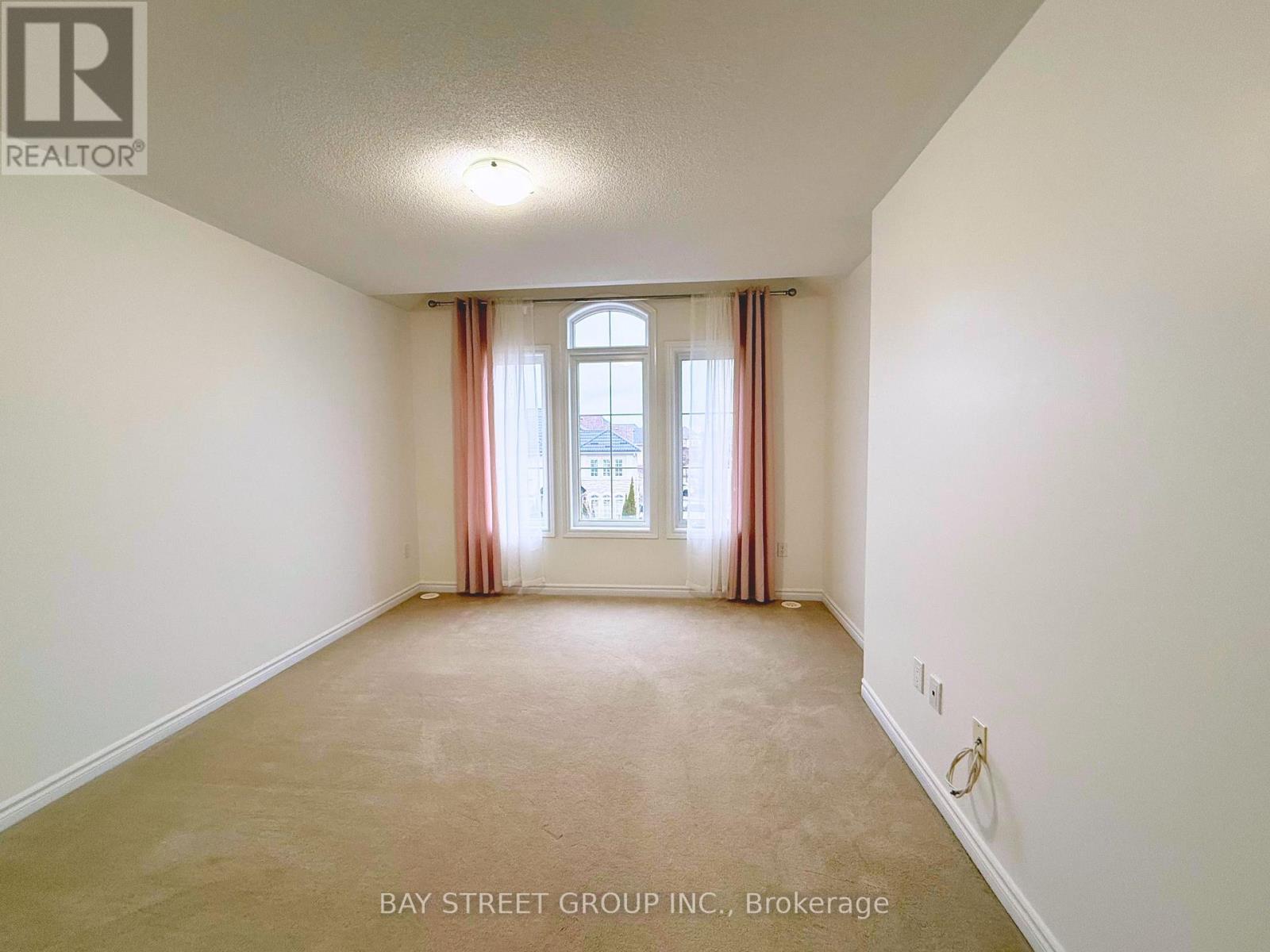 2564 Grand Oak Trail, Oakville, Ontario  L6M 0S4 - Photo 17 - W13093894