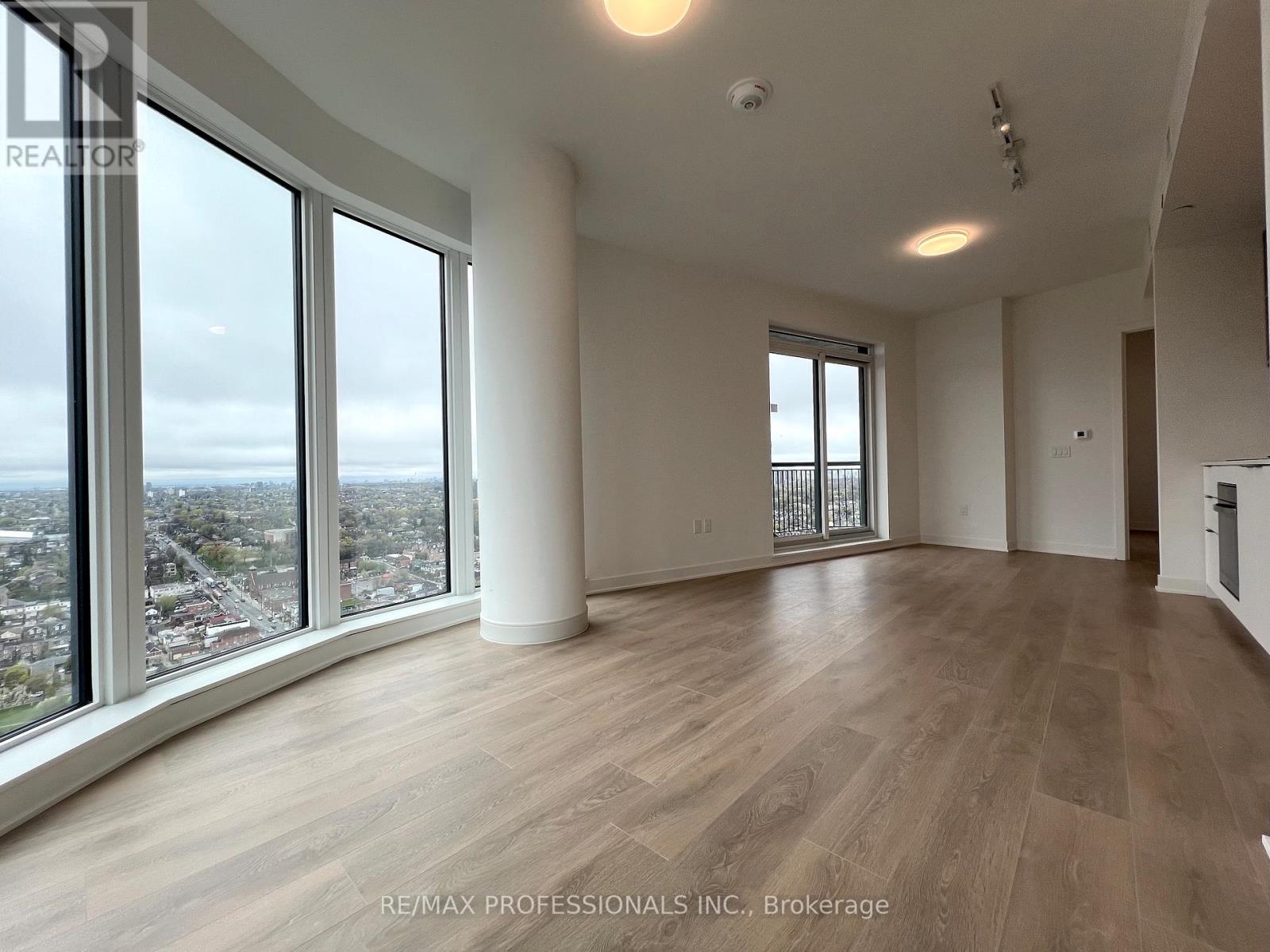 2702 - 1245 Dupont Street, Toronto, Ontario  M6H 0G5 - Photo 14 - W13093902