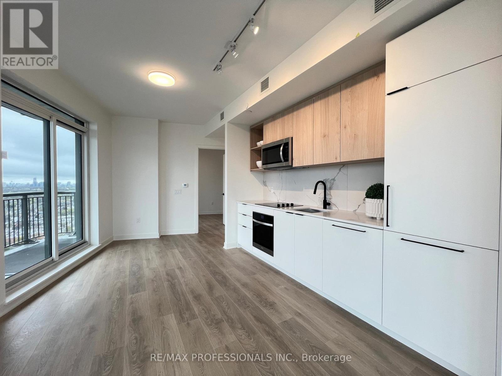 2702 - 1245 Dupont Street, Toronto, Ontario  M6H 0G5 - Photo 19 - W13093902