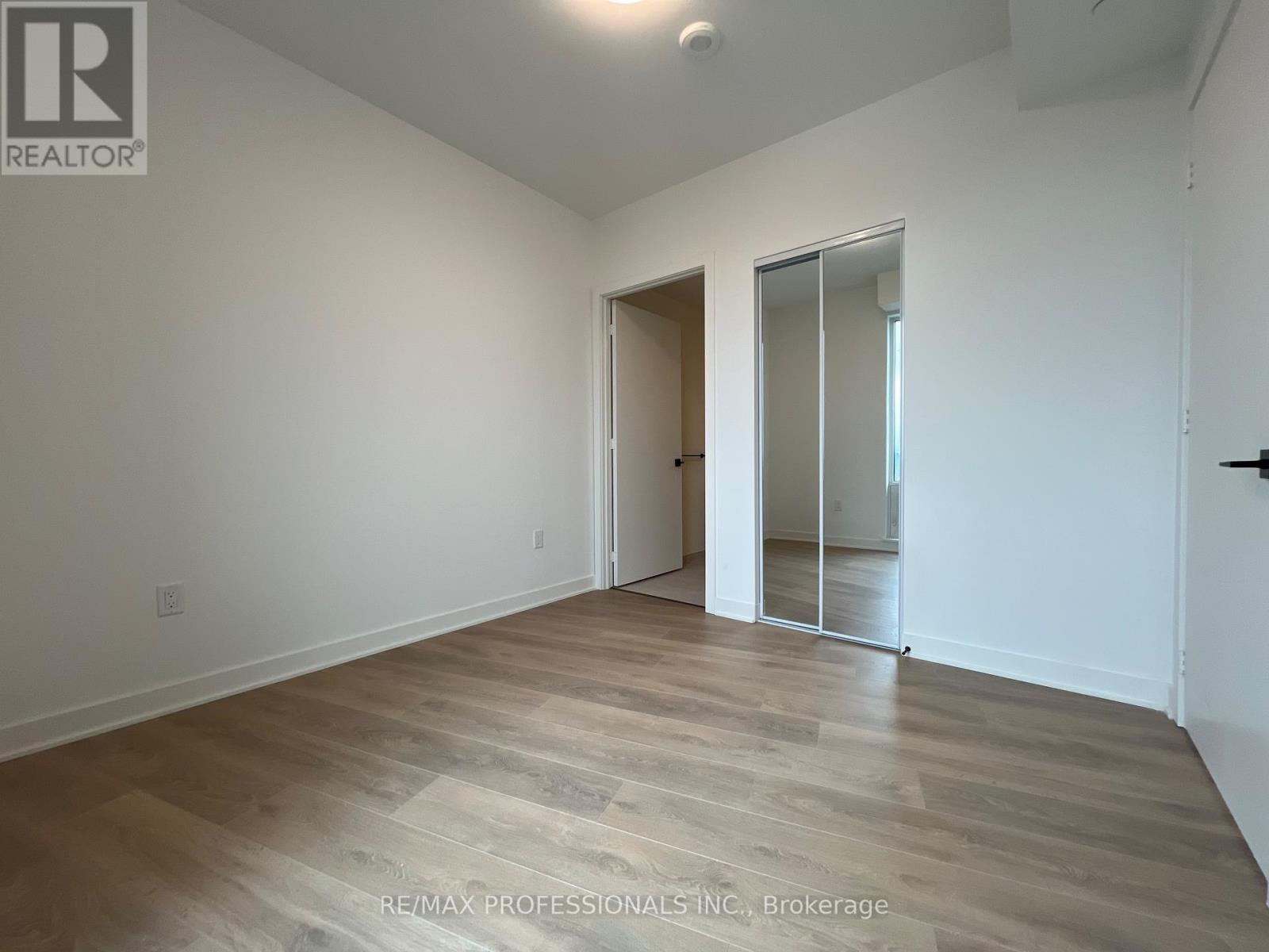 2702 - 1245 Dupont Street, Toronto, Ontario  M6H 0G5 - Photo 27 - W13093902