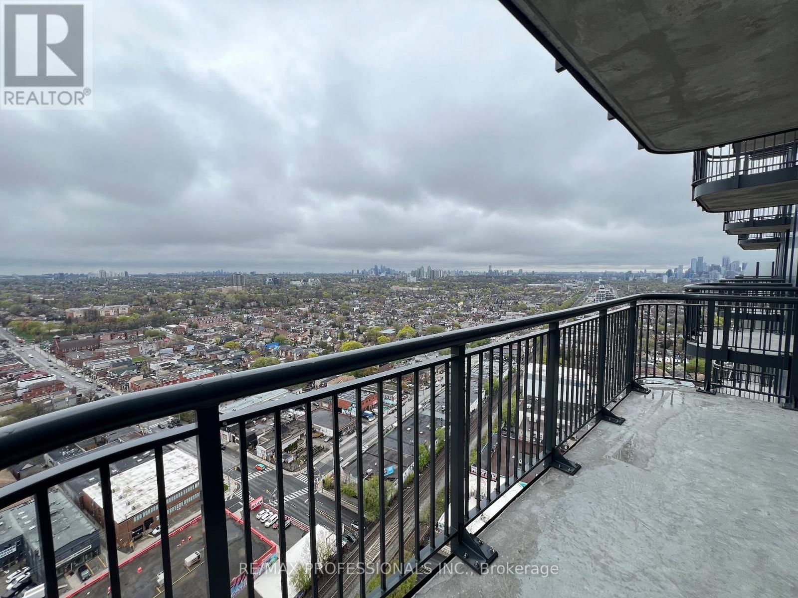 2702 - 1245 Dupont Street, Toronto, Ontario  M6H 0G5 - Photo 38 - W13093902