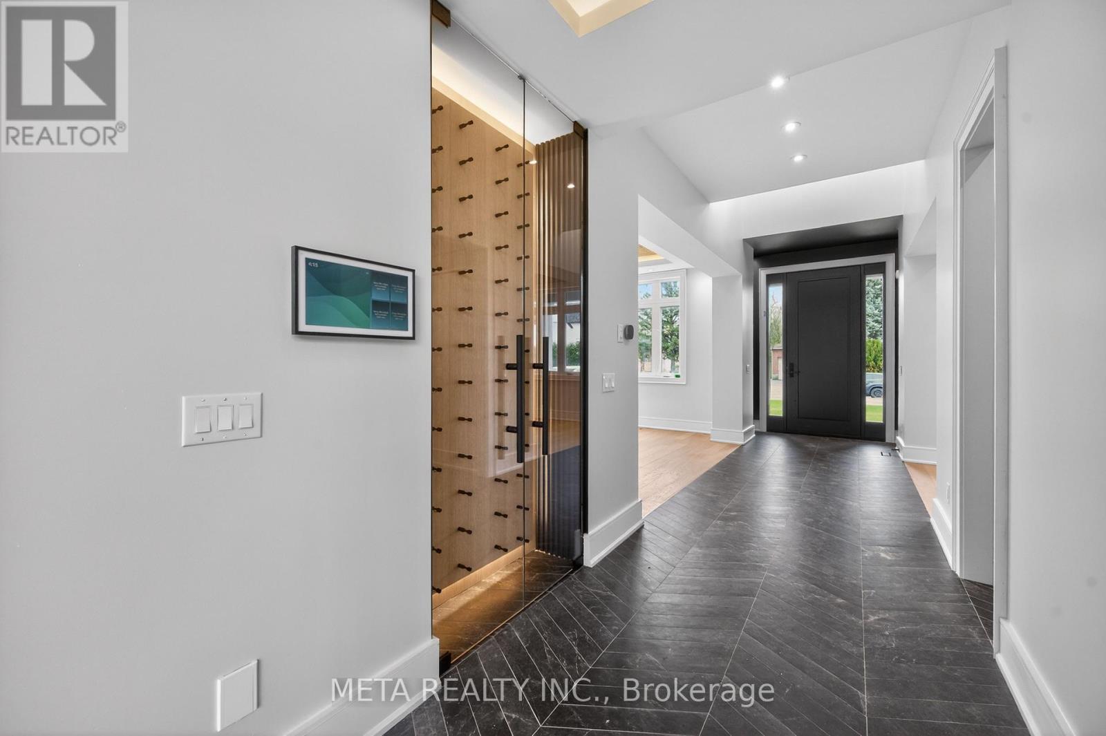 1035 Pinegrove Road, Oakville, Ontario  L6L 2W3 - Photo 11 - W13093904