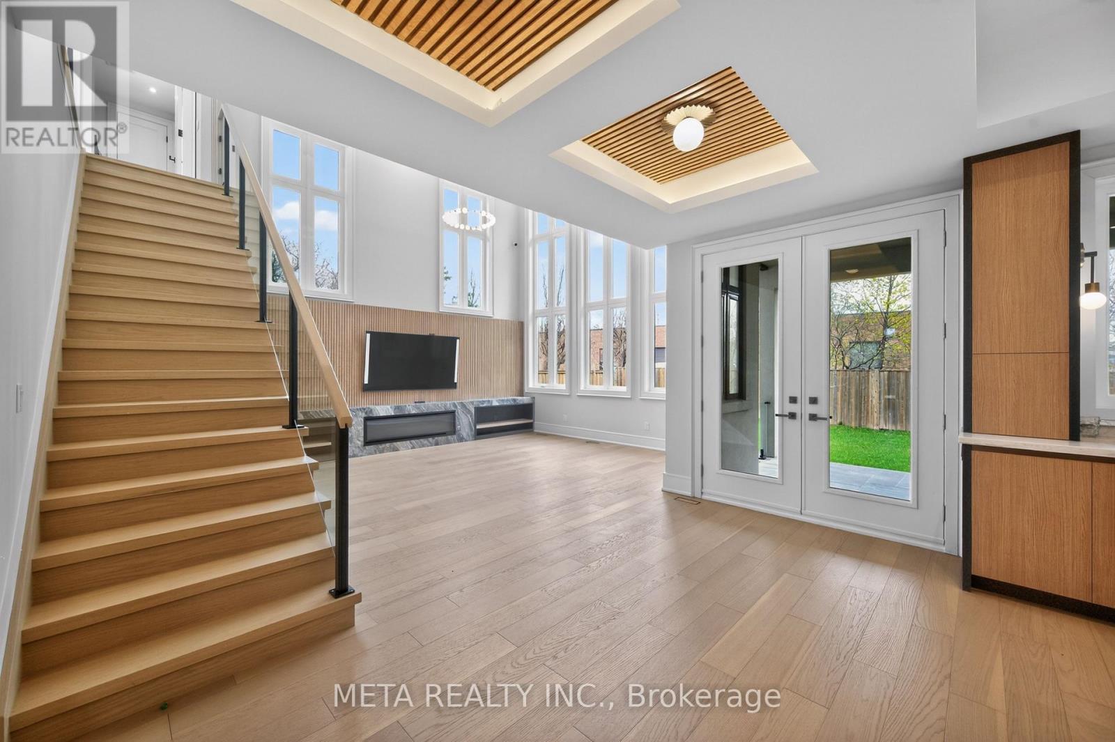 1035 Pinegrove Road, Oakville, Ontario  L6L 2W3 - Photo 18 - W13093904