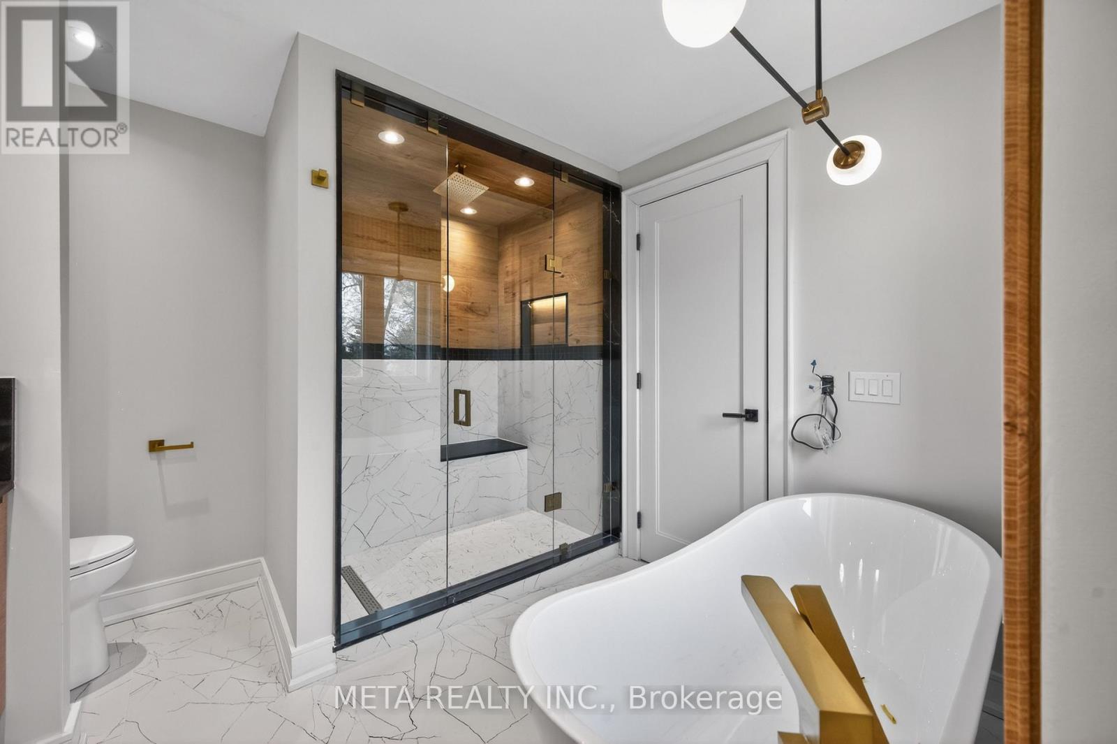 1035 Pinegrove Road, Oakville, Ontario  L6L 2W3 - Photo 24 - W13093904