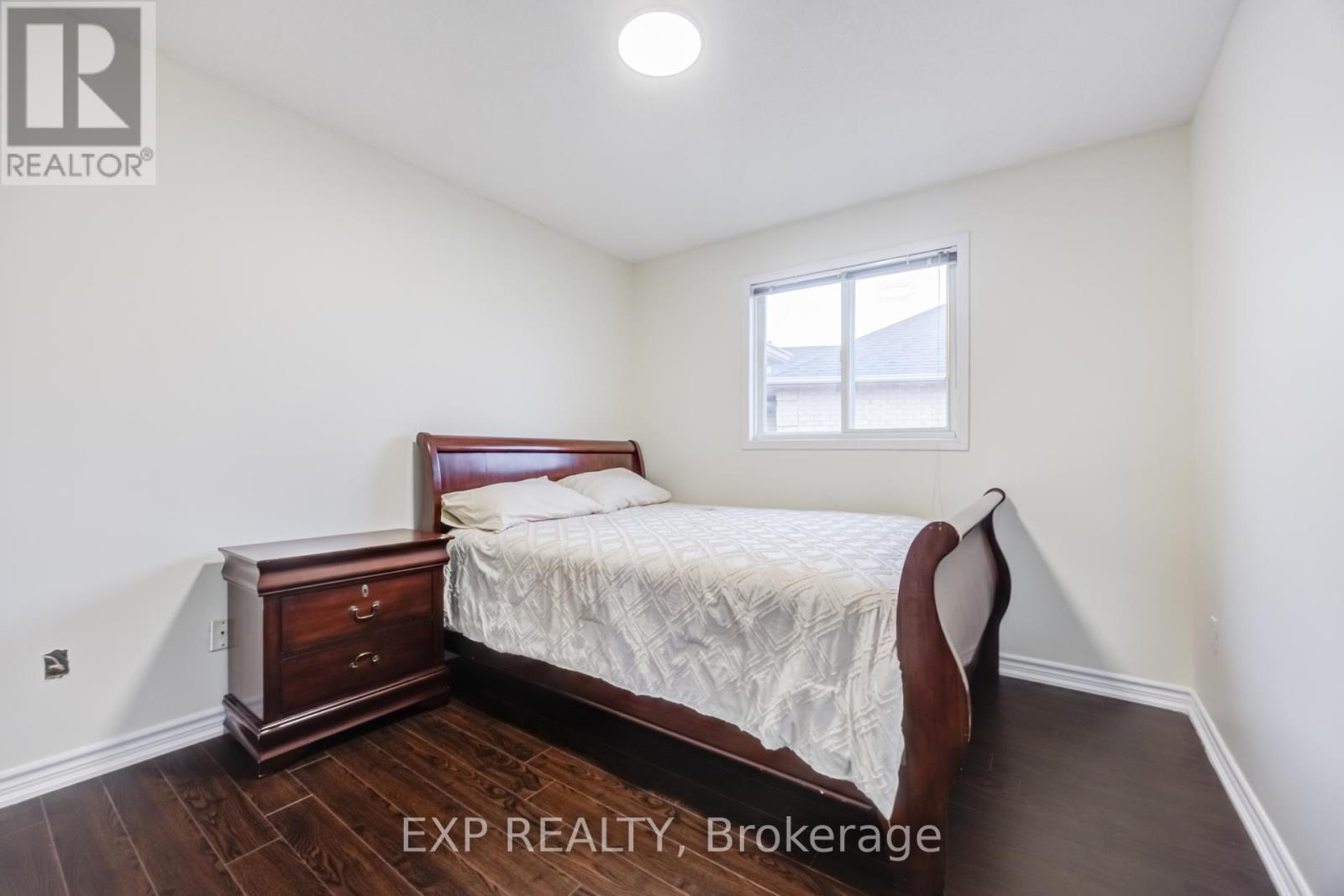 7 Flaming Oak Court, Brampton, Ontario  L6Y 4G5 - Photo 25 - W13093910