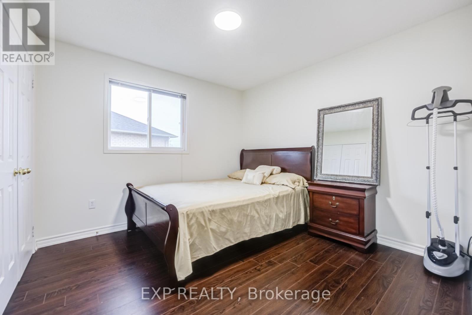 7 Flaming Oak Court, Brampton, Ontario  L6Y 4G5 - Photo 27 - W13093910