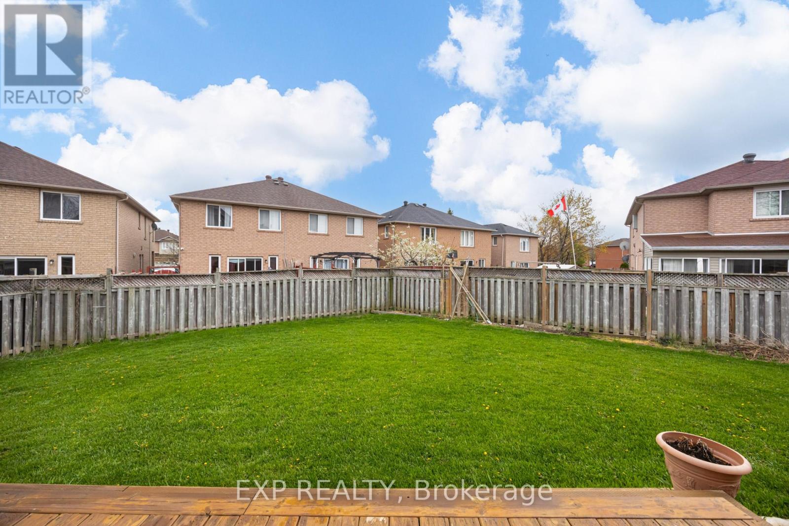7 Flaming Oak Court, Brampton, Ontario  L6Y 4G5 - Photo 45 - W13093910