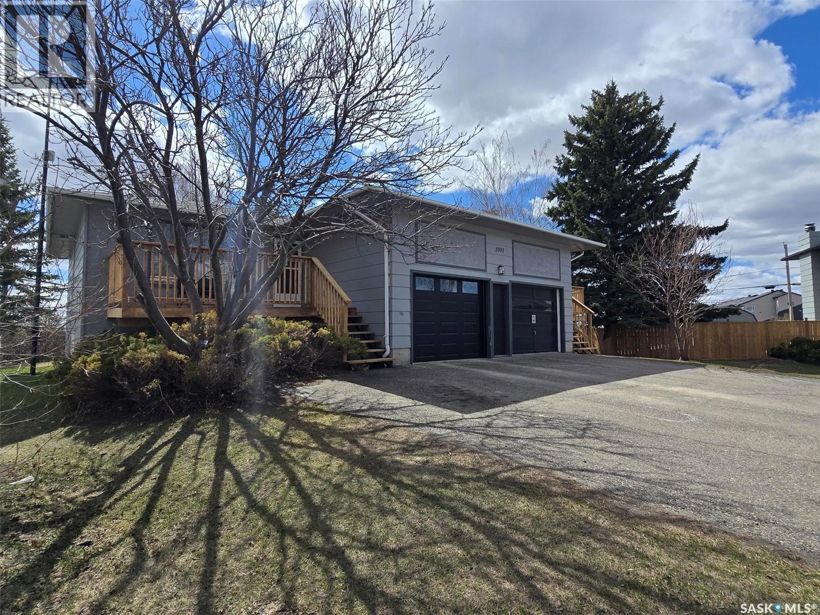 1001 Anderson Place S, Grenfell, Saskatchewan  S0G 2B0 - Photo 3 - SK033267
