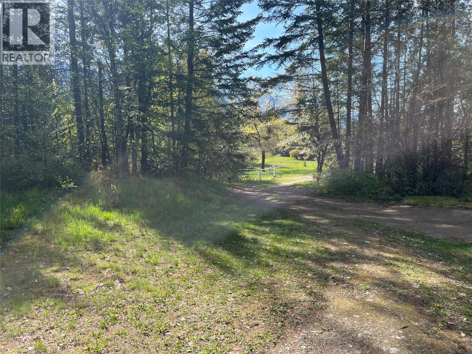 5864 Morgan Drive, Kaslo, British Columbia  V0G 1M0 - Photo 34 - 10385415