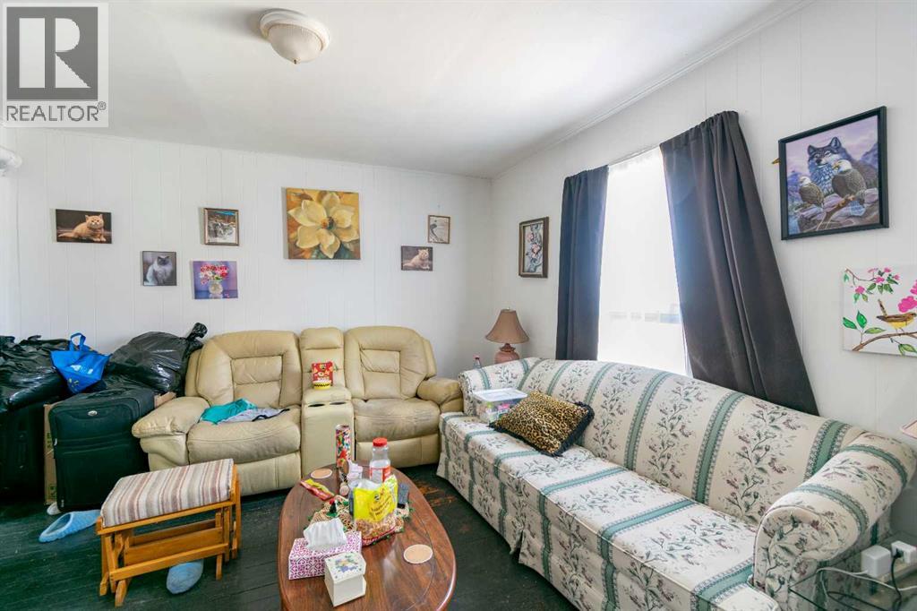 5007 50 Avenue, Stettler, Alberta  T0C 2L0 - Photo 24 - A2308696
