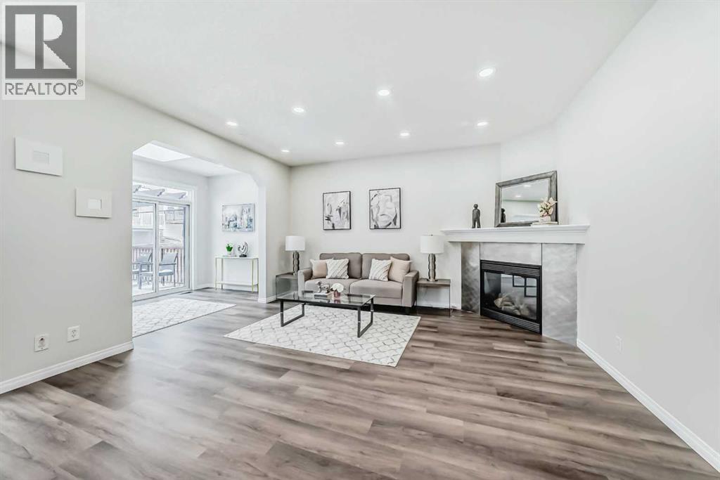 21 Panamount Row Nw, Calgary, Alberta  T3K 0C6 - Photo 6 - A2298358