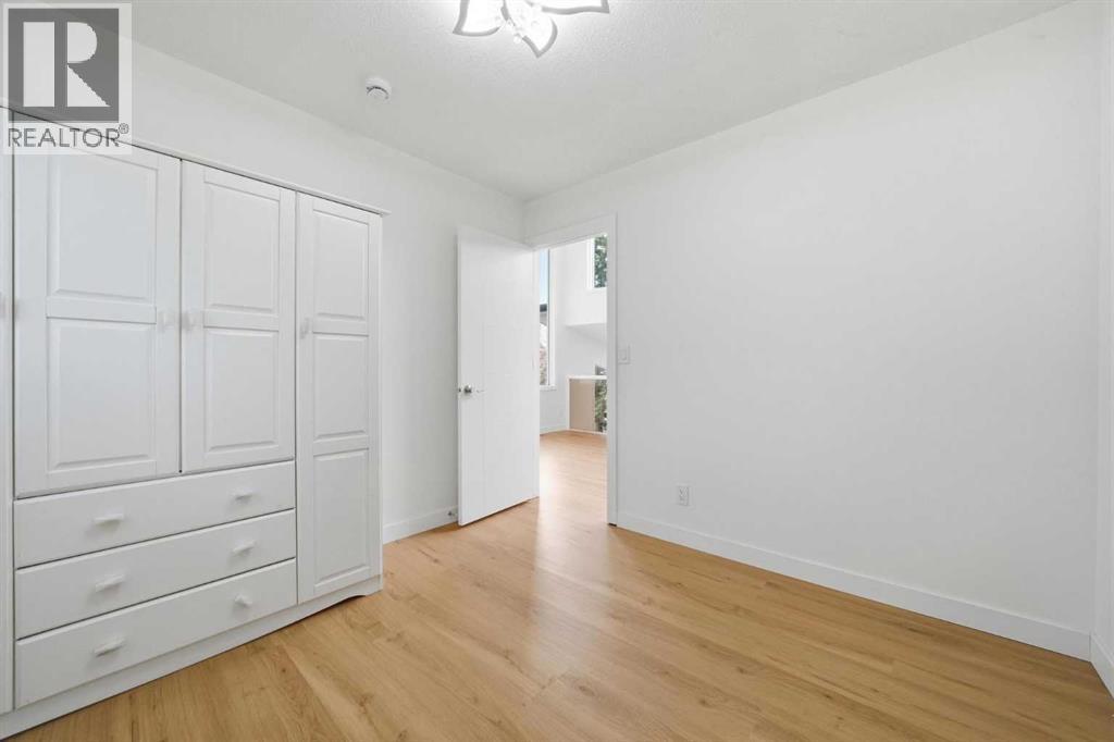 8003 33 Avenue Nw, Calgary, Alberta  T3B 1L5 - Photo 27 - A2304742