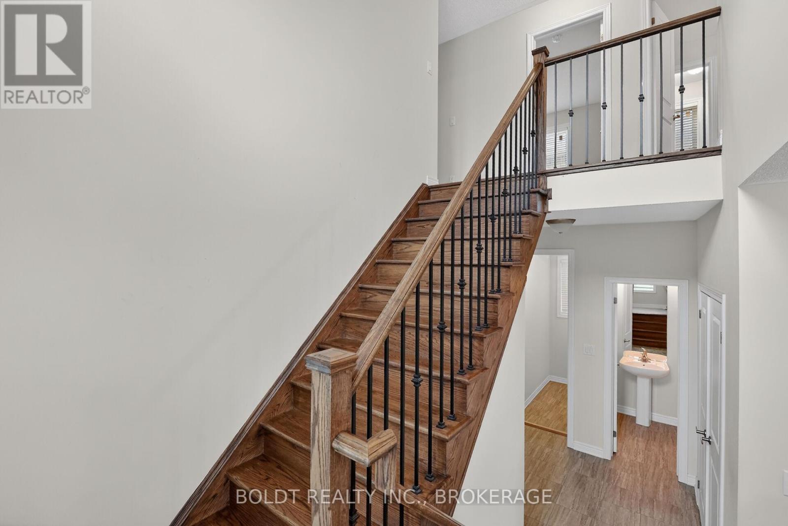 103 Homestead Way, Thorold, Ontario  L2V 0J8 - Photo 18 - X13093928