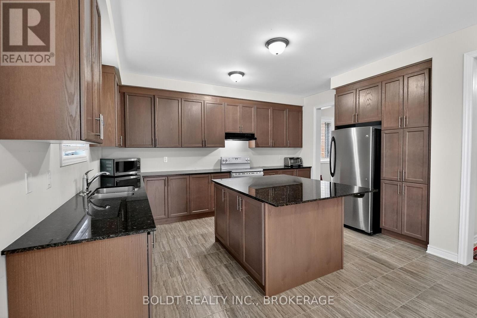 103 Homestead Way, Thorold, Ontario  L2V 0J8 - Photo 7 - X13093928