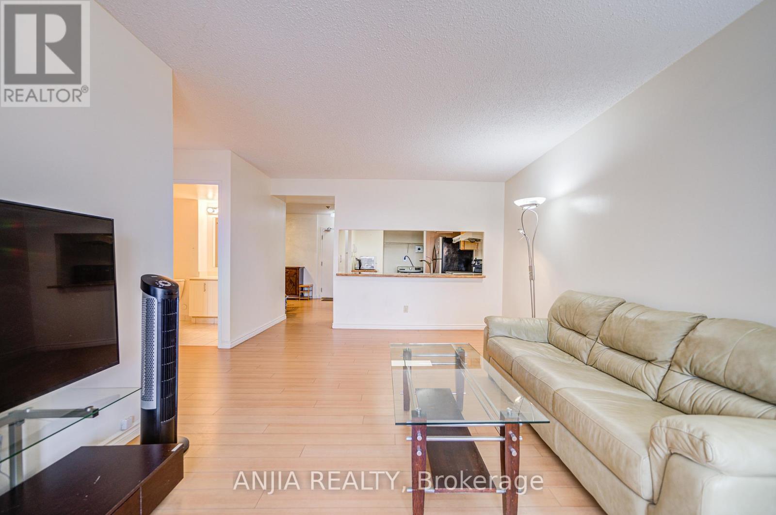 512 - 225 Bamburgh Circle, Toronto (Steeles), Ontario  M1W 3X9 - Photo 22 - E13093948