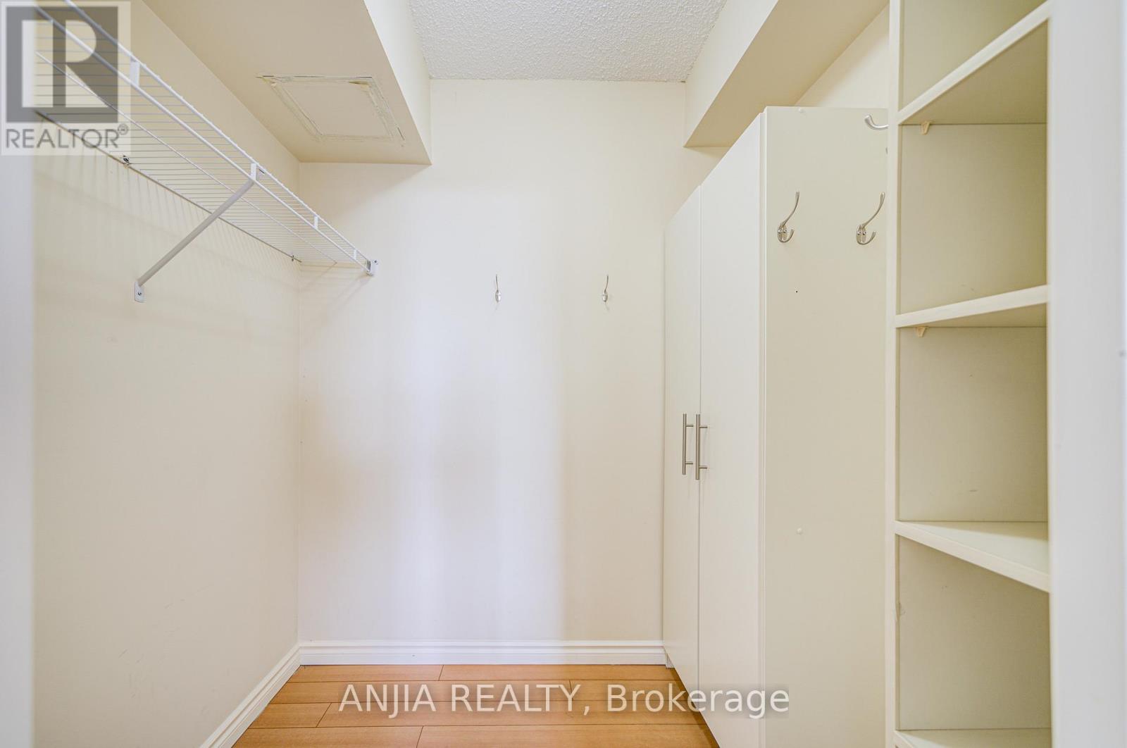 512 - 225 Bamburgh Circle, Toronto (Steeles), Ontario  M1W 3X9 - Photo 24 - E13093948