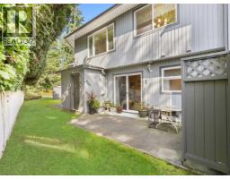 38 5761 WHARF AVENUE, Sechelt, British Columbia
