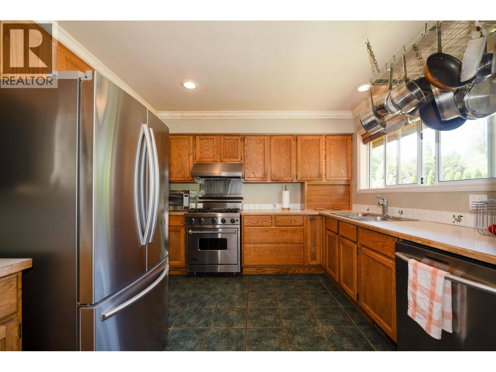 893 Friar Crescent, North Vancouver, British Columbia  V7G 1M5 - Photo 13 - R3120684