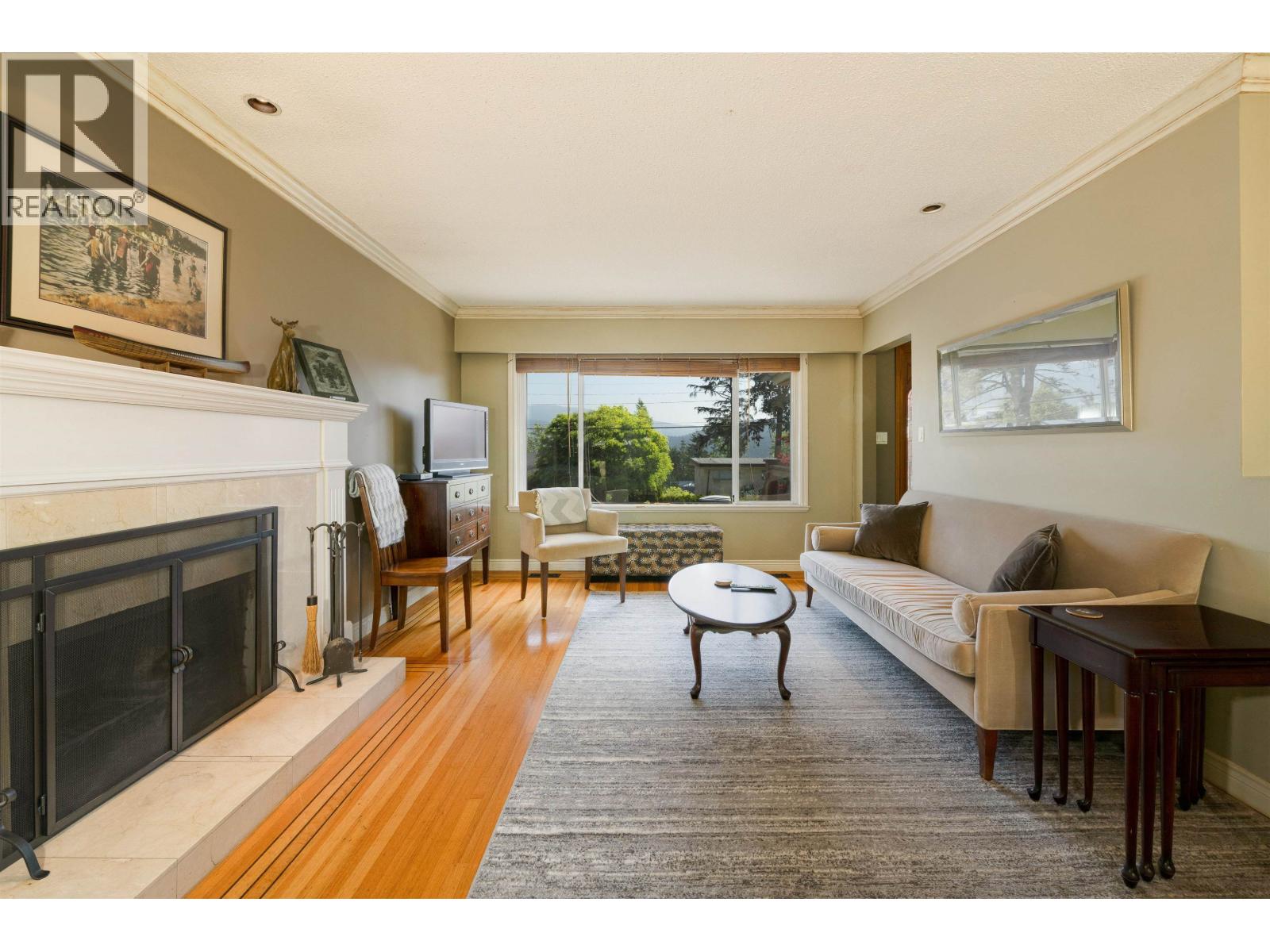 893 Friar Crescent, North Vancouver, British Columbia  V7G 1M5 - Photo 4 - R3120684