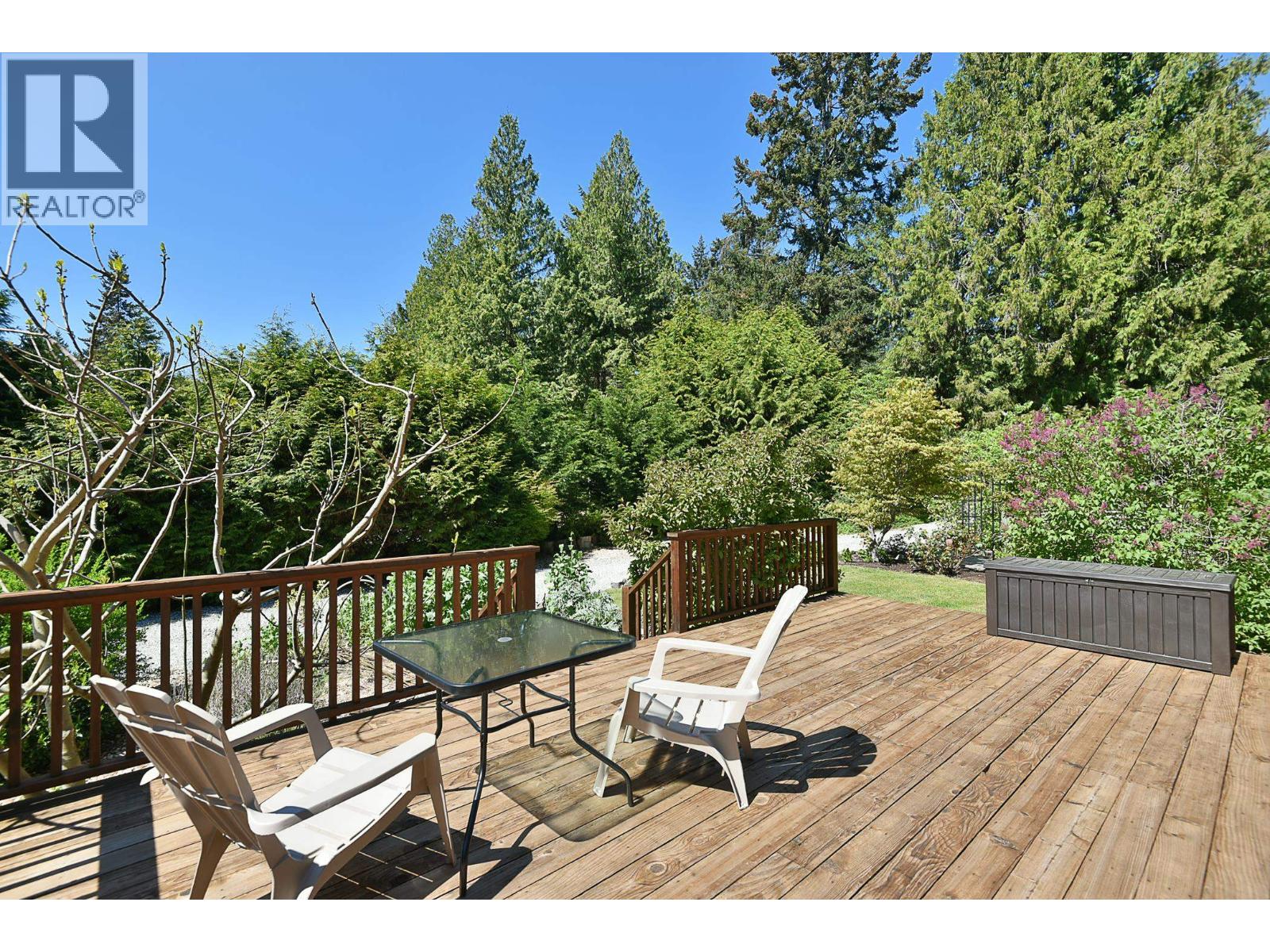 8071 Wildwood Road, Halfmoon Bay, British Columbia  V7Z 1A8 - Photo 16 - R3120686