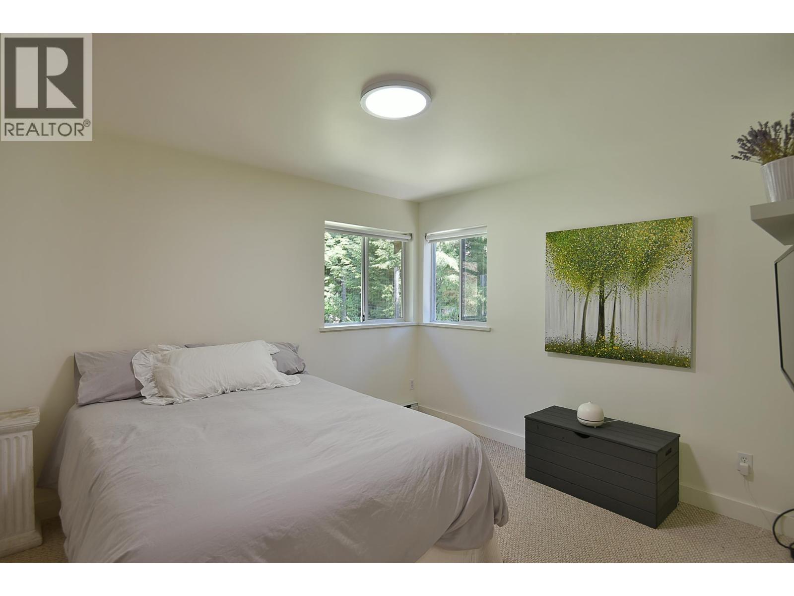 8071 Wildwood Road, Halfmoon Bay, British Columbia  V7Z 1A8 - Photo 22 - R3120686
