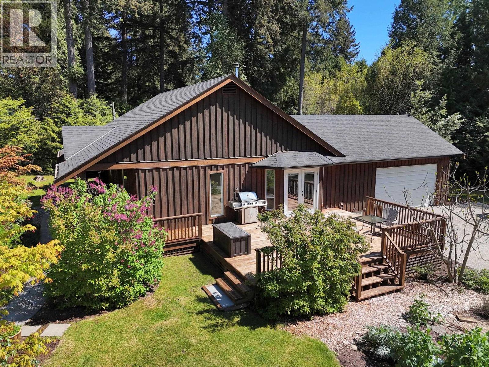 8071 Wildwood Road, Halfmoon Bay, British Columbia  V7Z 1A8 - Photo 29 - R3120686