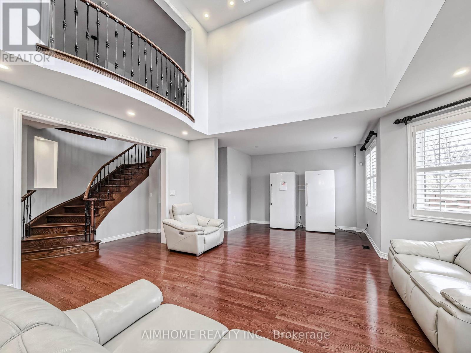 16 Chasser Drive, Markham, Ontario  L6E 1K4 - Photo 12 - N13093940