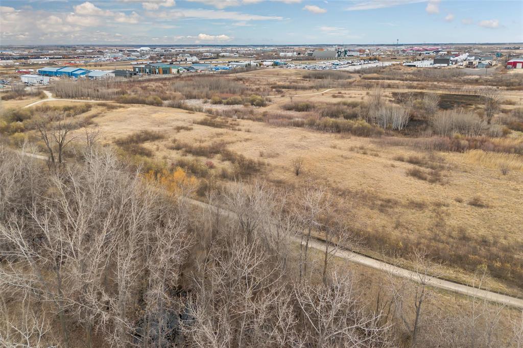 71 Lynn Lake Drive, Winnipeg, Manitoba  R2C 4J7 - Photo 42 - 202609592