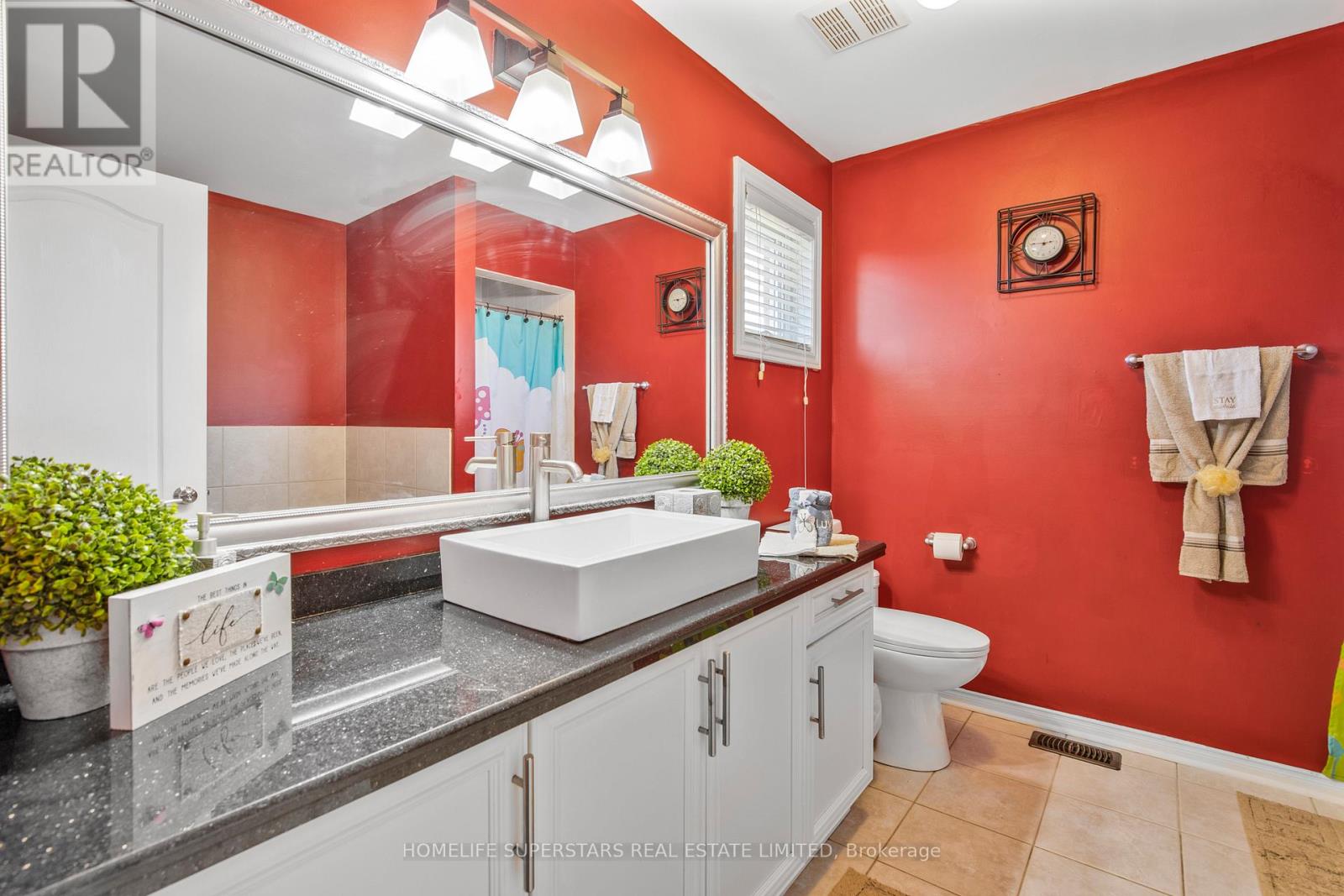 56 Lockheed Crescent, Brampton, Ontario  L7A 3G4 - Photo 13 - W13093936