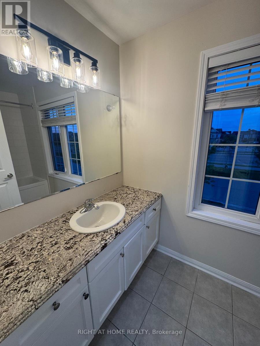 182 Higginbotham Crescent, Milton, Ontario  L9T 8E1 - Photo 17 - W13093942