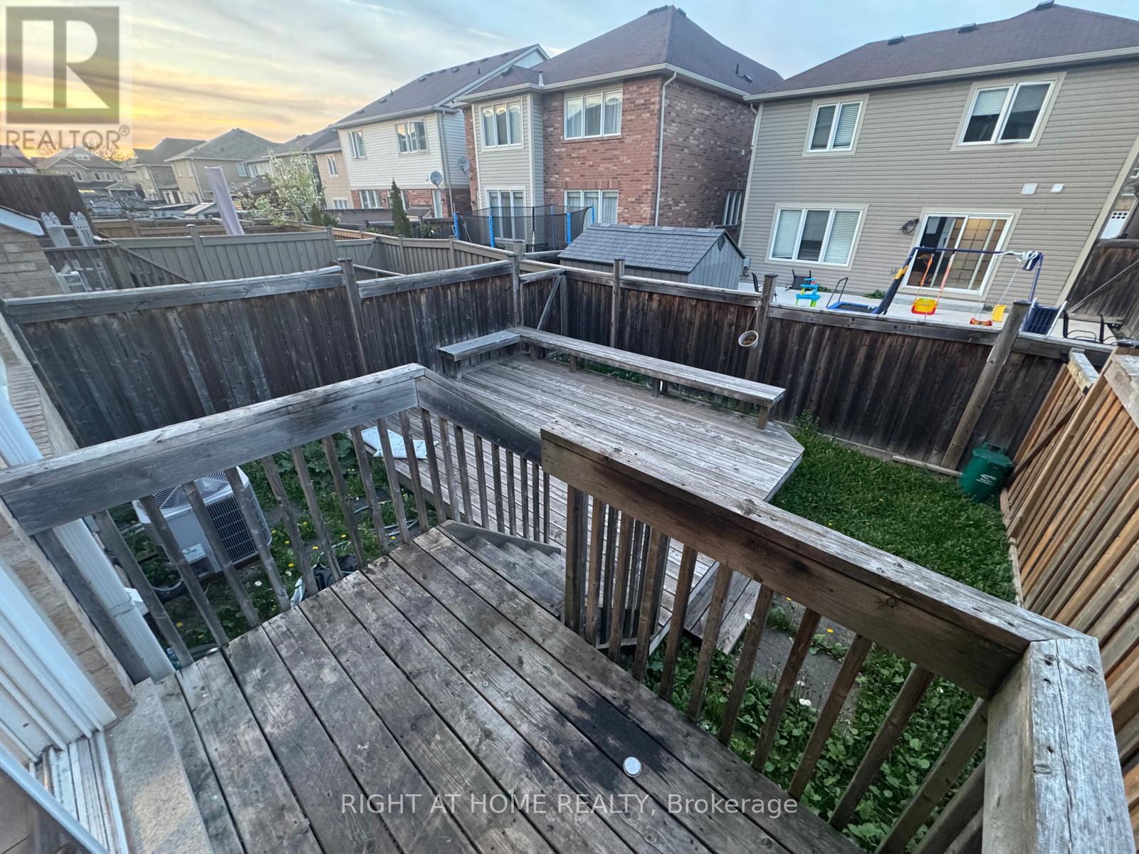 182 Higginbotham Crescent, Milton, Ontario  L9T 8E1 - Photo 8 - W13093942