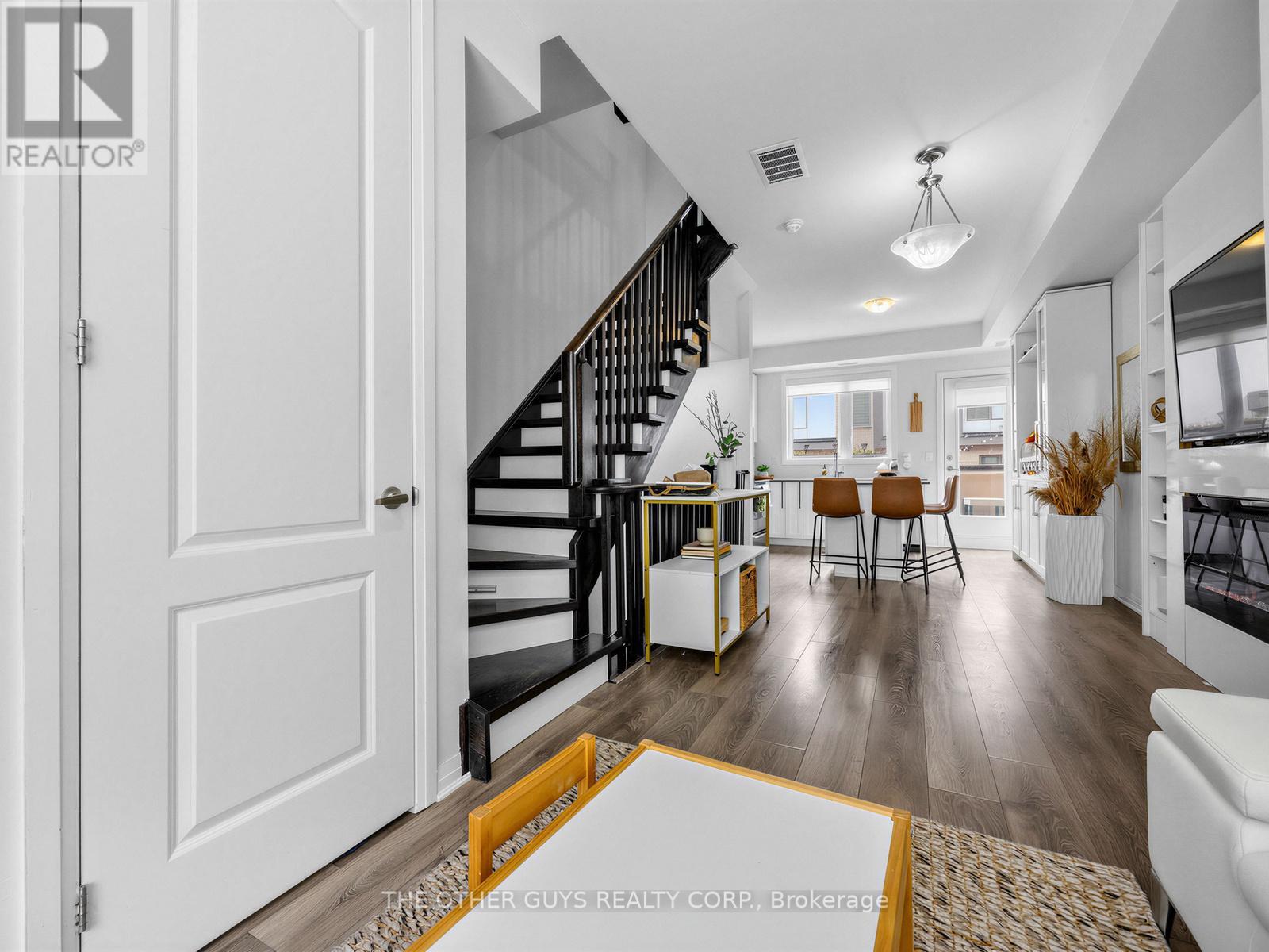 3 - 60 Thomas Mulholland Drive, Toronto, Ontario  M3K 0A6 - Photo 6 - W13093958