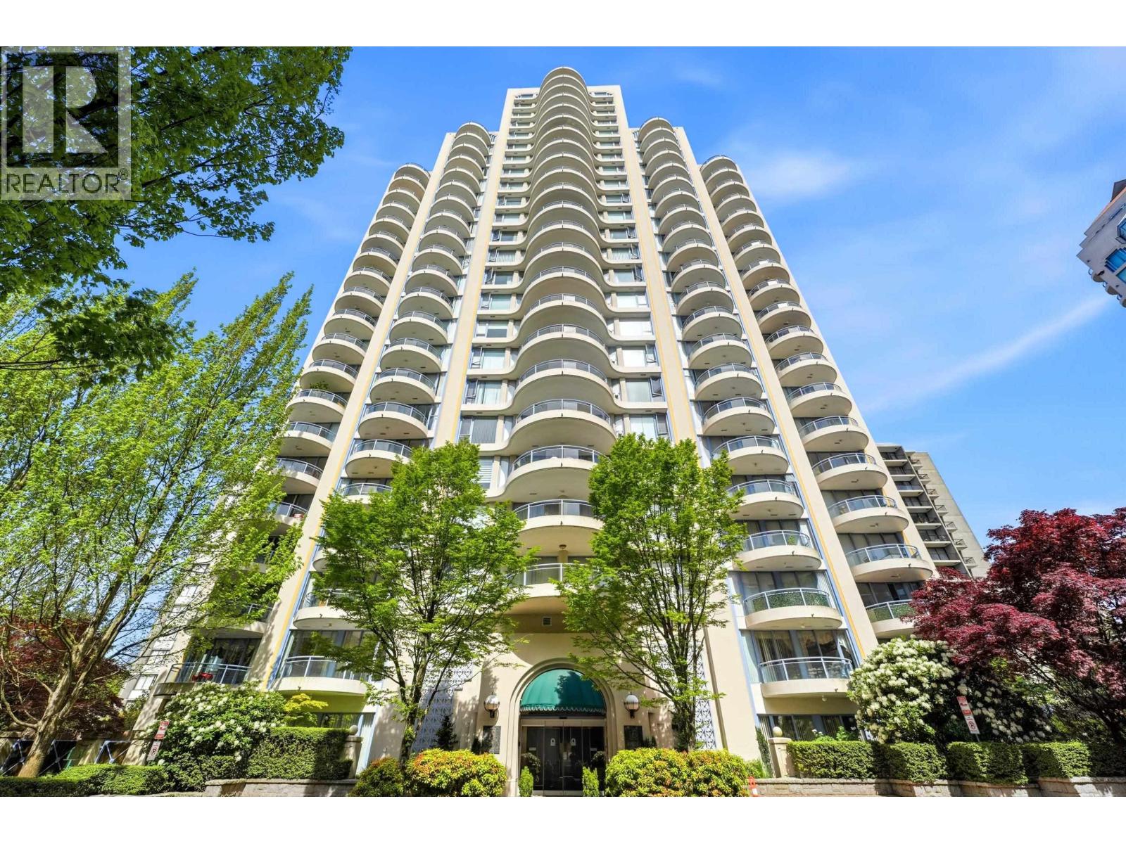 1701 739 PRINCESS STREET, New Westminster, British Columbia
