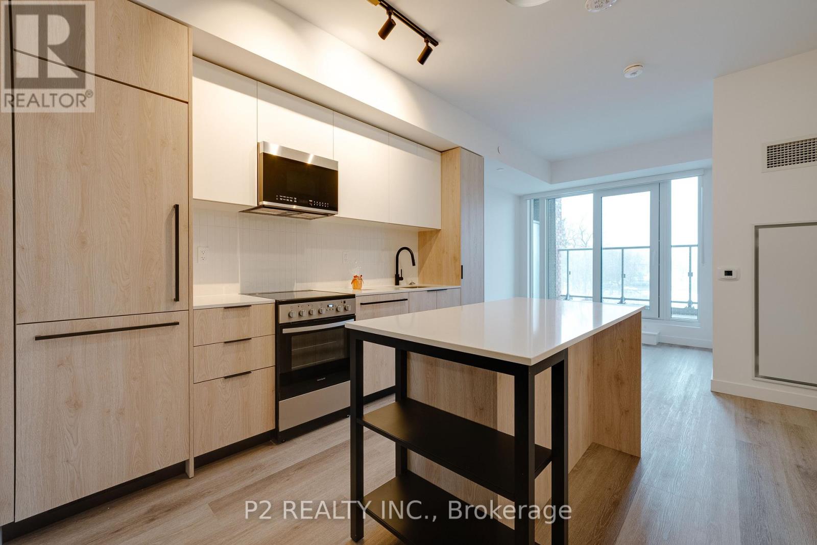 211 - 1635 Military Trail, Toronto, Ontario M1C 1B2 - Photo 3 - E13016690