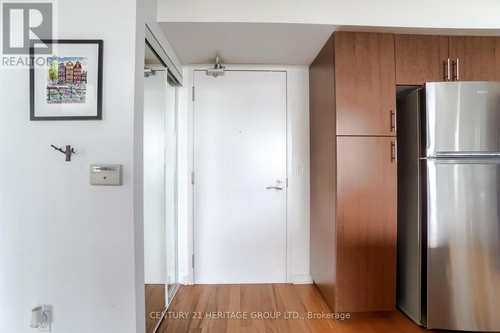 1503 - 15 Legion Road, Toronto, Ontario  M8V 0A9 - Photo 5 - W13092434