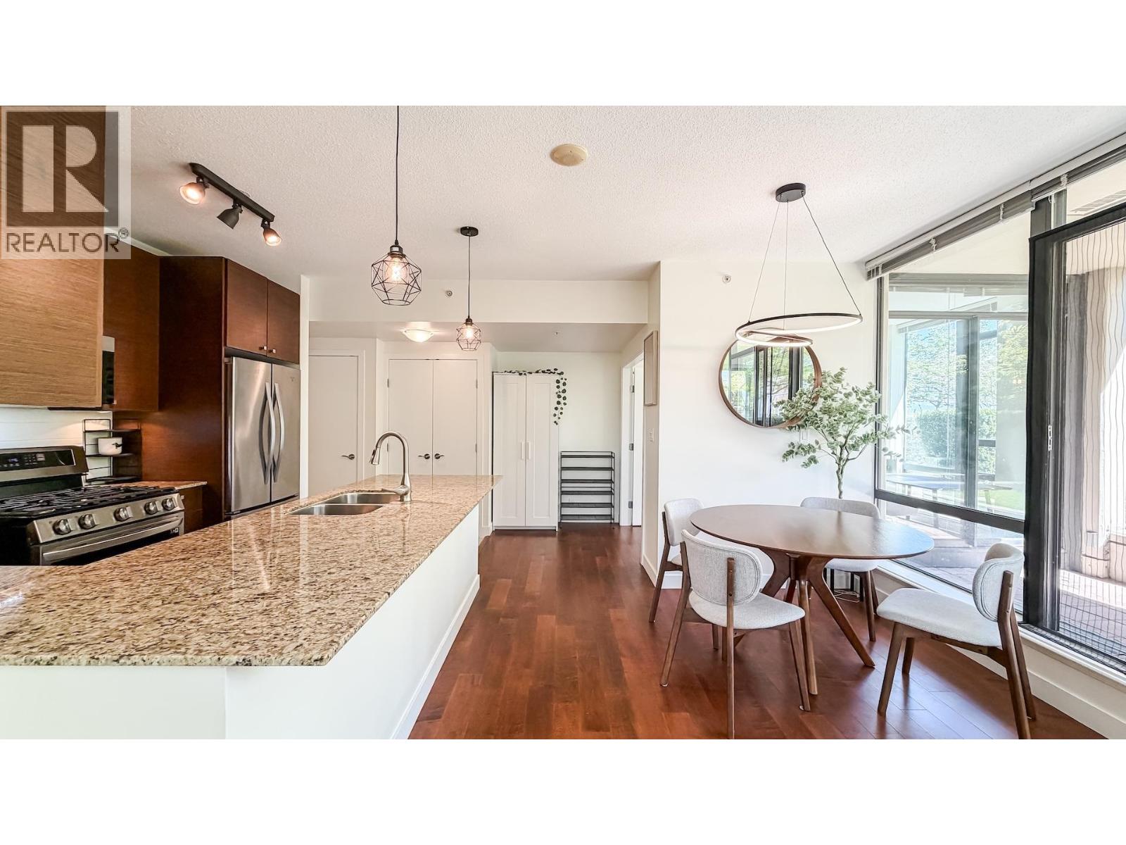 501 7360 Elmbridge Way, Richmond, British Columbia  V6X 0A5 - Photo 11 - R3120231
