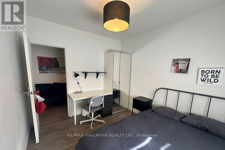 5 - 595 St Clair Avenue W, Toronto, Ontario  M6C 1A3 - Photo 21 - C13093966