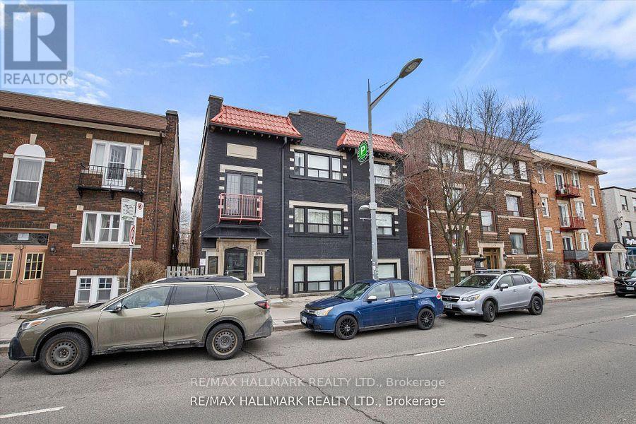 11 - 595 ST CLAIR AVENUE W, Toronto, Ontario