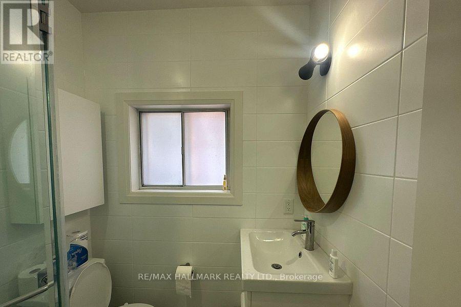 11 - 595 St Clair Avenue W, Toronto, Ontario  M6C 1A3 - Photo 16 - C13093982
